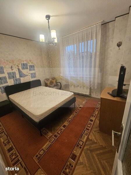 Doua camere de inchiriat vedere spre parc, langa gara, etaj 2